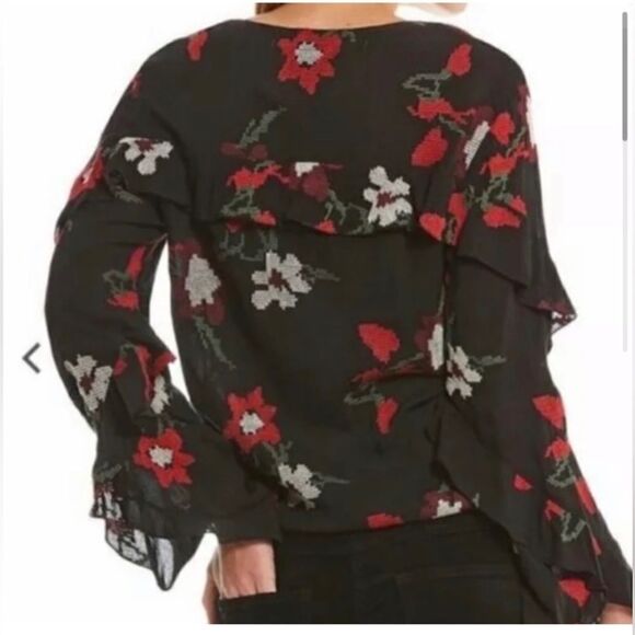 Chelsea Violet Embroidered Floral Blouse - Picture 2 of 14